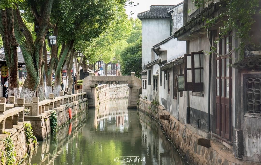 怎么联系竞技宝客服